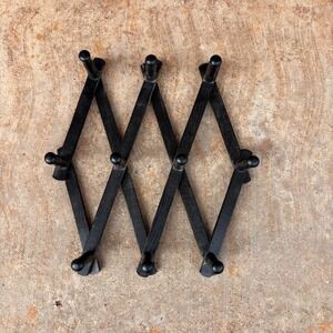 Vintage Black Wooden Accordion Wall Rack 10 Peg Expandable Hat Coat Mug Hanger